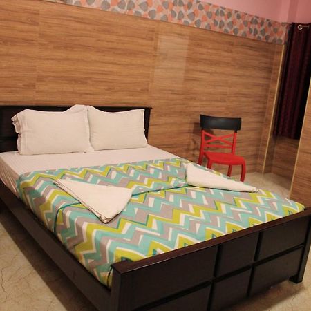 Hotel Adhi Residency - Cleanliness & Friendliness Room Vl Vardharaja Temple カーンチープラム エクステリア 写真