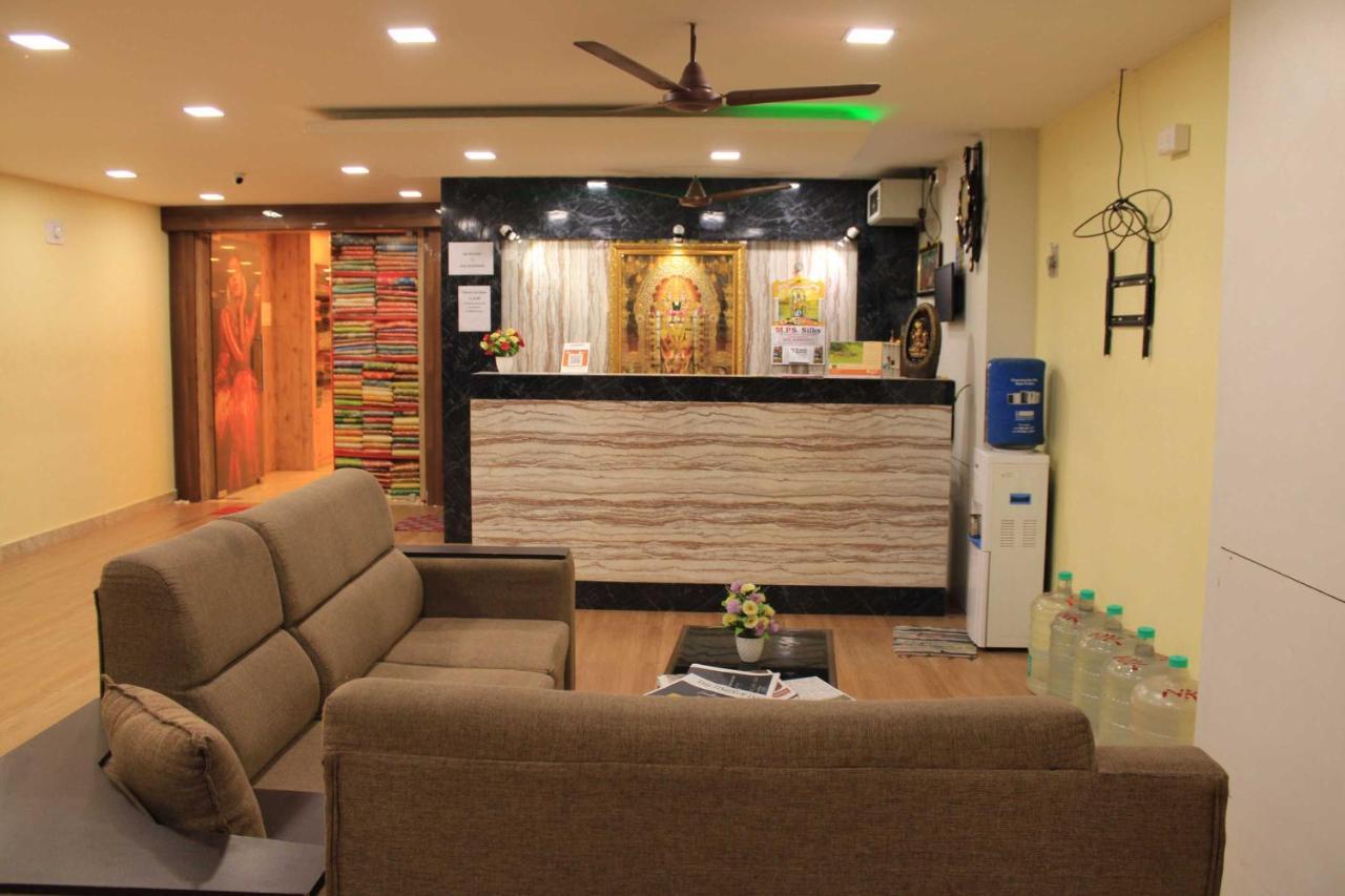 Hotel Adhi Residency - Cleanliness & Friendliness Room Vl Vardharaja Temple カーンチープラム エクステリア 写真
